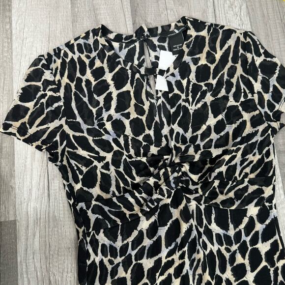 New Moda International Animal Print Short Sleeve Mesh Top Small - Picture 3 of 8